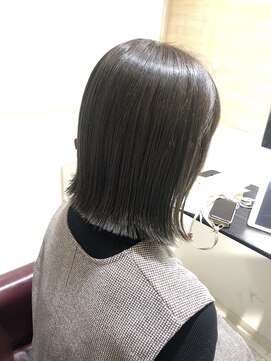 リドルヘアー 石井町店(Riddle HAIR) 外ハネアッシュグレージュカラー