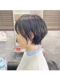軽めショートボブ