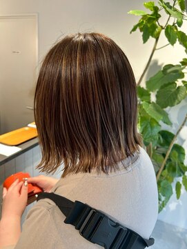 ギネス(Giness) つっと外ハネ×ミルクティーグラデ