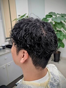 カットサロン うちだ ツイストスパイラルパーマ