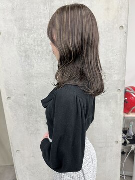 モリオ(morio) 【morio浦和 安齋大樹】ハイライトカラーグレージュブリーチ