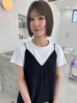 スヴニール(souvenir) くすみグレージュ/ブリーチカラー/岡崎カラー