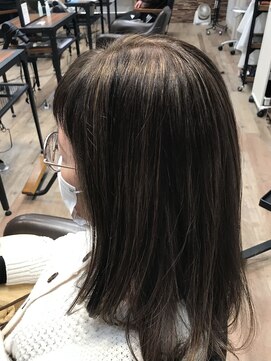 フラココ 神楽坂(hurakoko kagurazaka) 【担当・新田】3Dハイローライト♪クールブラウン白髪ぼかし