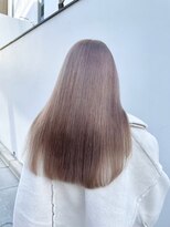 ロア 中目黒(loa)&nbsp;レイヤーロング/グレーベージュ/黒髪/前髪パーマ[中目黒]