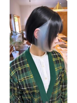 ヘアーデザインサロン スワッグ(Hair design salon SWAG) 水色インナー