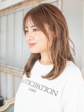 フローラビューティーヘアー(Flora Beauty Hair) レイヤー/20代/30代/40代/50代/岡山/表町