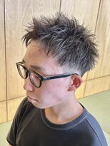 ニアウ 伊勢崎連取店(Niau)&nbsp;波巻きスパイラルパーマツイストスパイラルパーマシャドウパーマ