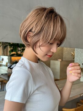 エリマ 武蔵小杉(elima) 武蔵小杉大人ショートボブイルミナアッシュカラー白髪染め40代