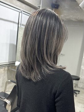 ラック(LUCK) バレイヤージュ/レイヤーカット/グレージュ/船橋