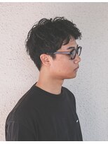 ニイ(nii.)&nbsp;刈り上げなしショートヘア/ニュアンスパーマ/ビジネスカジュアル