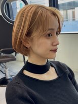 トルネード(TORNADO) 切りっぱなし前上がりボブ ベージュ カーテンバングt123