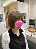 コンパクトにまとまるボブ