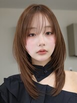 オーラ オモテサンドウ(Aura omotesando)&nbsp;シースルーバング×顔周りレイヤーミディアム