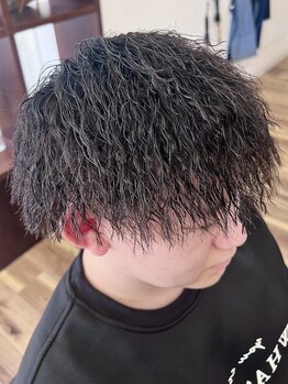 スウェル 成田店(Swell)の写真/セットは時短でキマる。ツイストパーマでカッコよく【カット+ツイストパーマ￥12320】