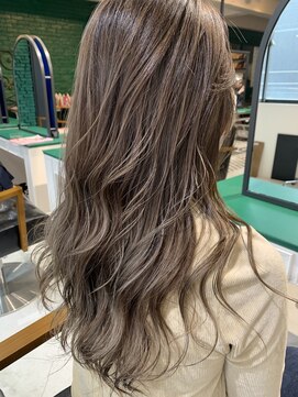 リアン(Lien) Lien☆ハイライトグレージュ×耳かけ×フォギーベージュ 立川