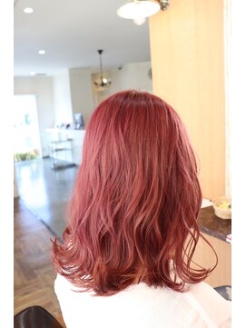 ラッシュヘアー(Rush hair) 明るいピンク