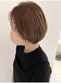 サンドベージュ