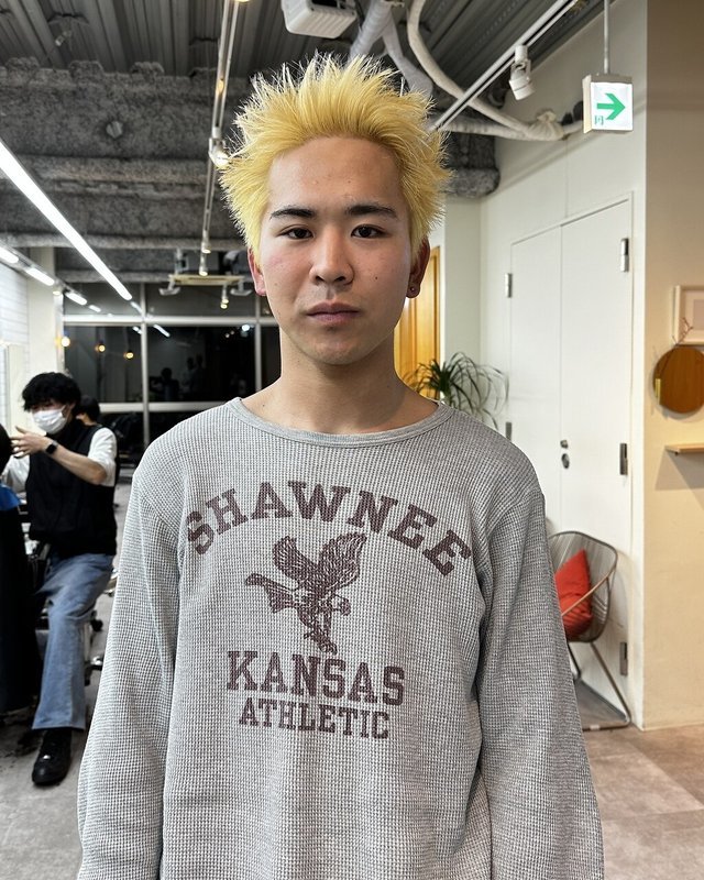 ガレージ バイ グリーン 原宿 表参道(Garage by green) 【SATOSHI】ハイトーンスパイキーショート