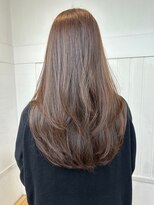 ネウィサリュー 立川(newi saLyu)&nbsp;丸型卵形レイヤーカットエアリーロング美髪ピンクブラウン立川