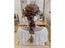 ブルーム ヘアアンドメイク(bloom hair&make)