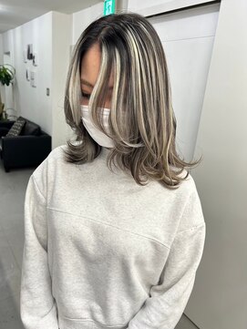 キング 枚方店(K!ng) ハイライトカラーミルクティーベージュケアブリーチダブルカラー