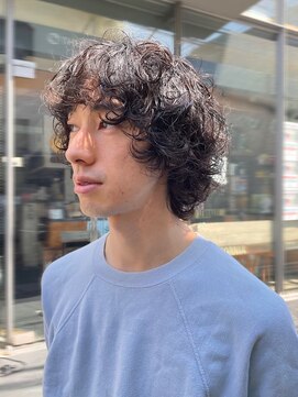 ナループロアオハナ(Nalu pu loa ohana) マッシュウルフパーマジェンダーレスヘア