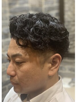 ミリオンバックス 御徒町店(Million Backs) リバースパーマ<理容室>[メンズ/眉毛/バーバー/御徒町]