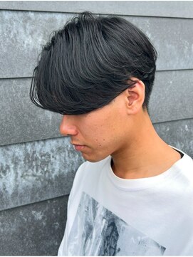 ニアウ 高崎店(Niau) メンズセンターパートニュアンスフェザーパーマ群馬高崎眉毛韓国