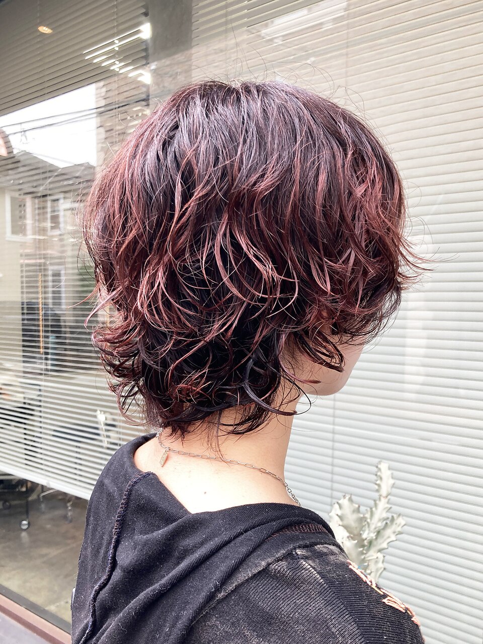 2026年春】くるくるパーマの髪型・ヘアアレンジ｜人気順