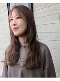 柔らかなロングヘアー