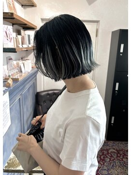 クイン(qin) ミニボブプレイングカラー