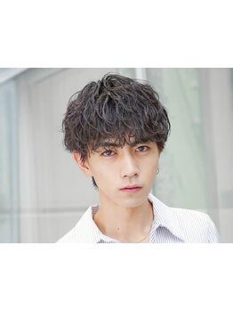 《柔らかい質感で、初パーマにも◎》波打つようなS字のカールが人気の王道な波巻きパーマ*[渋谷/メンズ]