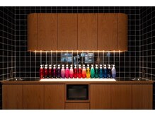 限られたサロンでしか使えない【オージュア】取扱→ソムリエ常駐