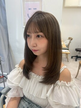 ハニー 町田(HONEY) ミディアムレイヤー/顔周りレイヤー/オリーブベージュ/韓国