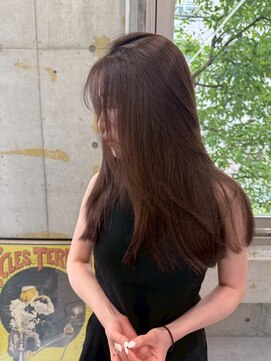 ロウ 町田(ROW) 働く大人女性の為のカット×カラー【ROW町田】