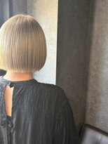リリーズ 市原店(Lily's)&nbsp;切りっぱなしボブ、ハイトーン