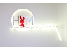 HM hair salonの雰囲気（snsで話題！手編み羽エクステ♪繋ぎ目が極小で地毛に優しい）