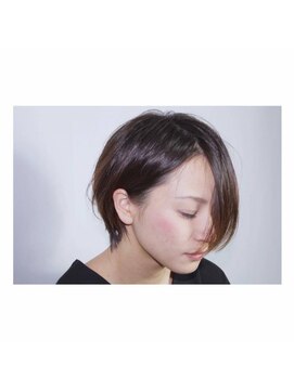 エルモ(ELMO) ショートボブ / ボブ