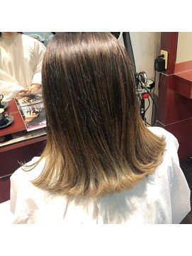 ビューティーサロン スター(Beauty salon STAR) ベージュ系バレイヤージュ
