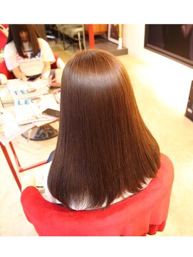 エッセンシャルルックス(Essential Looks) シルクストレート