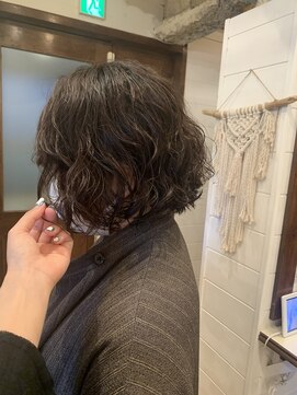 ラレイ(Lalei) ＊ボブ×外国人風くせ毛ラフパーマ 表参道