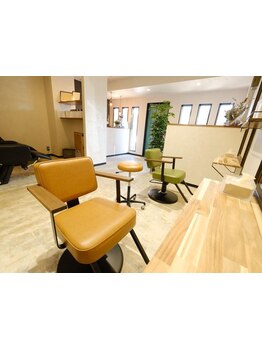 心地よい空間でお客様をおもてなし◇日常を離れ,ゆったりとした時間をお過ごしいただけます♪