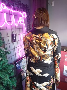 カイト(Kite) 振り袖着付け