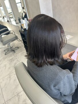 キング(K!ng) 縮毛矯正髪質改善ハイライトレイヤーカット楠葉美容室エクステ