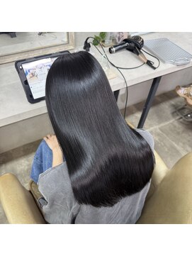 ヘアーアンドケアブラスト(HAIR CARE Blast) 圧倒的艶！コリアンブラック