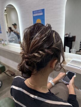 アミューズ(amuse) 関内駅1分で叶う美髪/髪質改善カラー/酸性ストレート/縮毛矯正