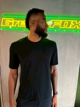 グリーディーフォックス 代々木(Greedy FOX) 波巻き/ハイライト/マッシュパーマ/ウルフ[シェービング]