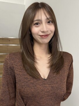 ヨーク(YOKE) 【 YOKE 】フェイスレイヤーセミロング顔まわり小顔