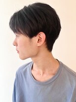 モリオフロムロンドン 松戸店(Morio from London) 【松戸 アイダ】伸ばしかけセンターパート毛流れメンズカット