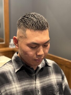 銀座 シノ 本店(shino) メンズ　フェード　クロップ　バーバー
